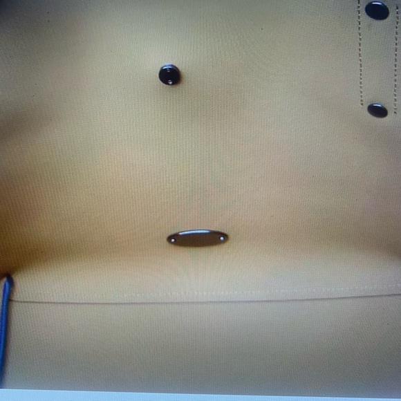 COACH MARKET TOTE - Picture 12 of 16